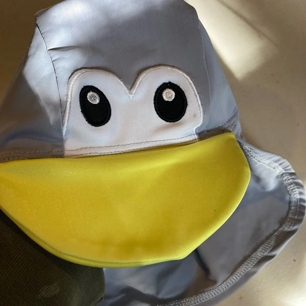Toddler sun hat for pool or beach or yard protects neck